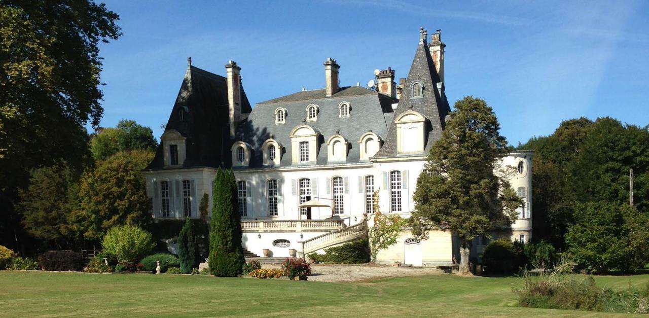 Chateau Du Val Larbont Panzió La Bastide-de-Sérou Kültér fotó