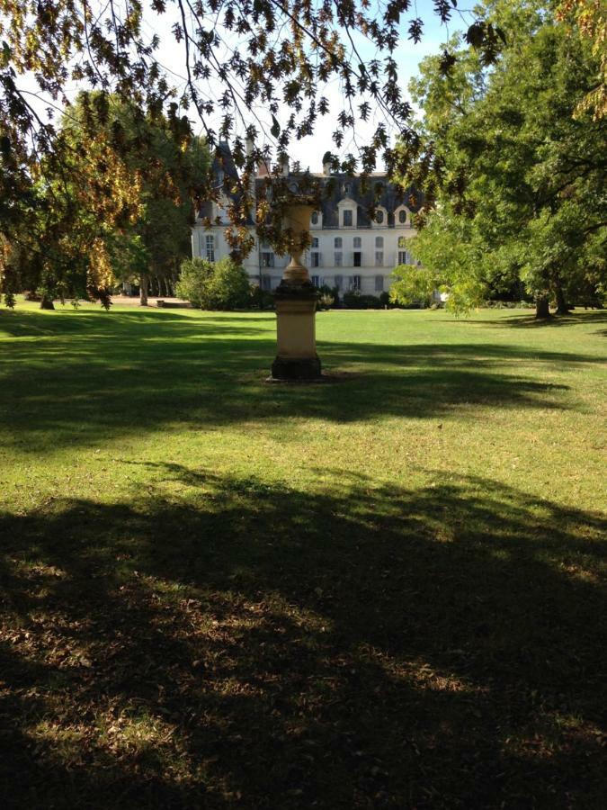 Chateau Du Val Larbont Panzió La Bastide-de-Sérou Kültér fotó