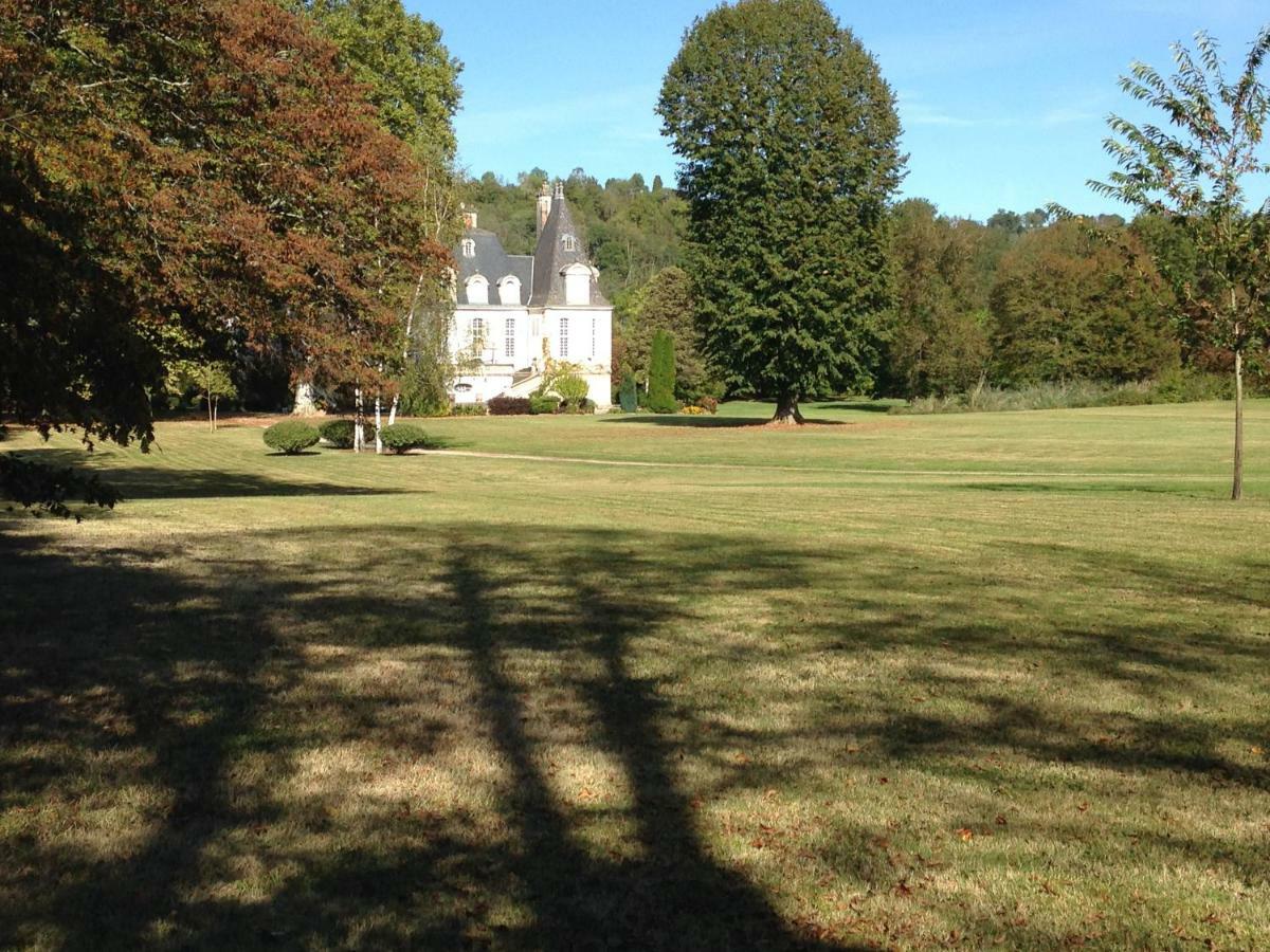 Chateau Du Val Larbont Panzió La Bastide-de-Sérou Kültér fotó